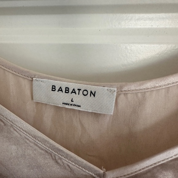 Aritzia Babaton Champagne Sleeveless Camisole Tank - Picture 3 of 3